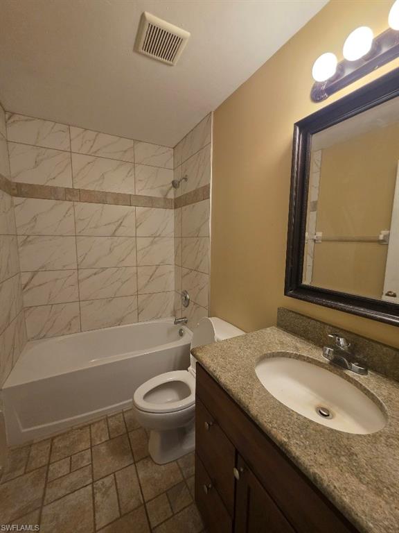 348 Rancho AVE photo 17