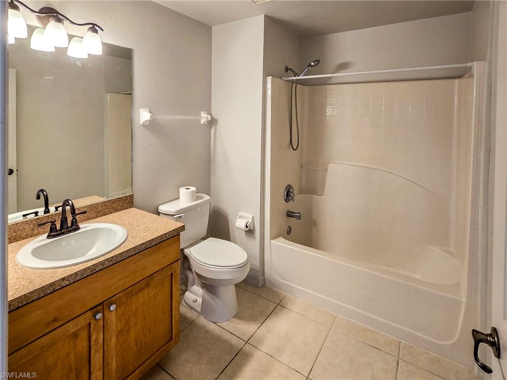 516-518 5th PL photo 26