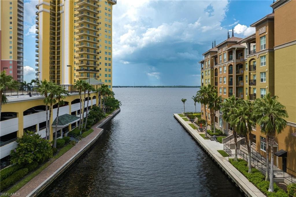 2825 Palm Beach BLVD 703 photo 32