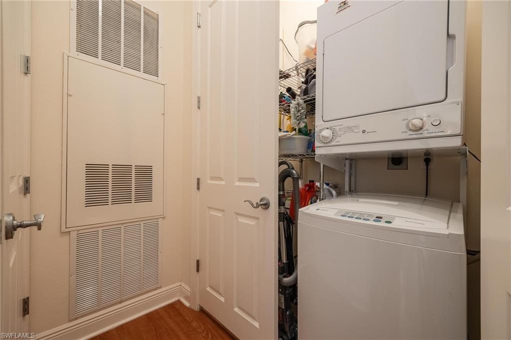 2825 Palm Beach BLVD 703 photo 25