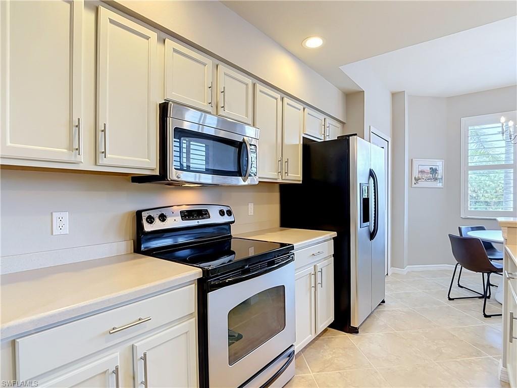 10321 Heritage Bay BLVD 1527 photo 16