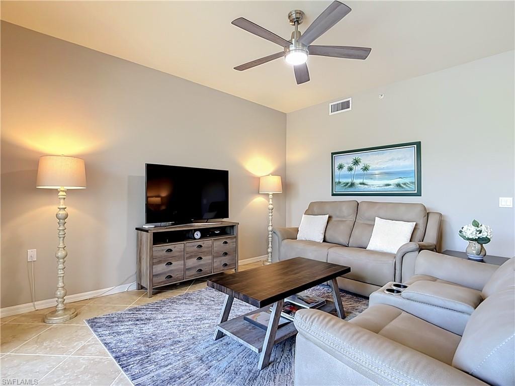10321 Heritage Bay BLVD 1527 photo 9