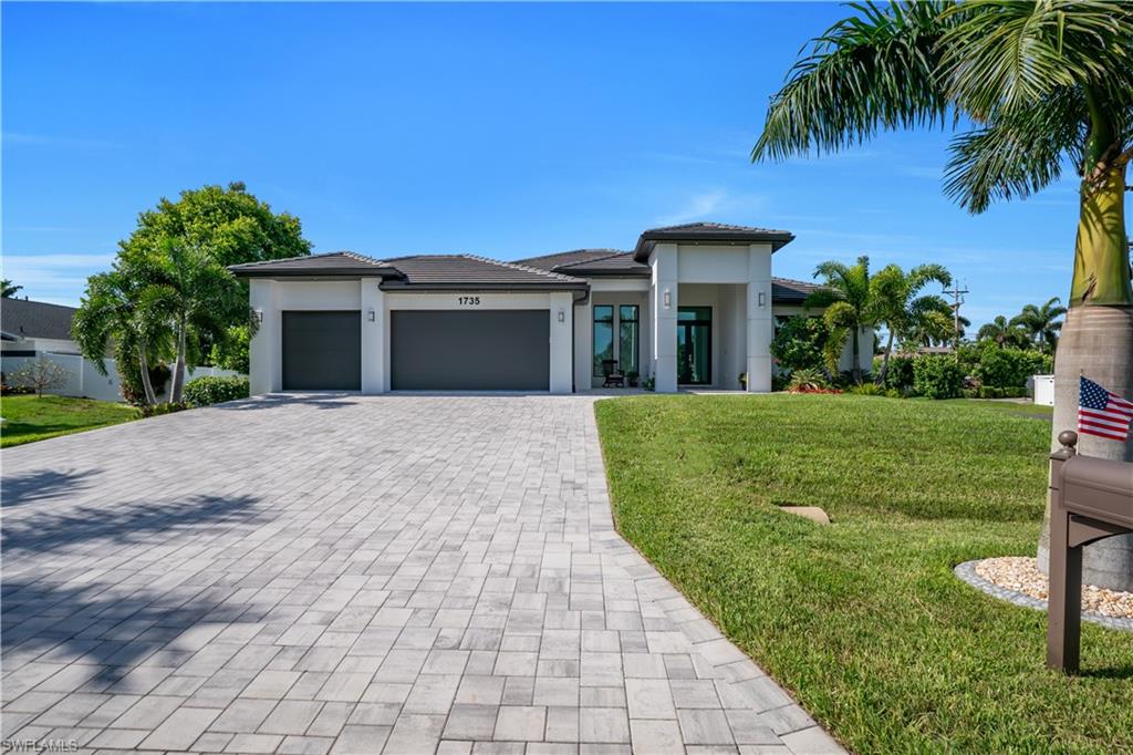 1735 SW 51st TER