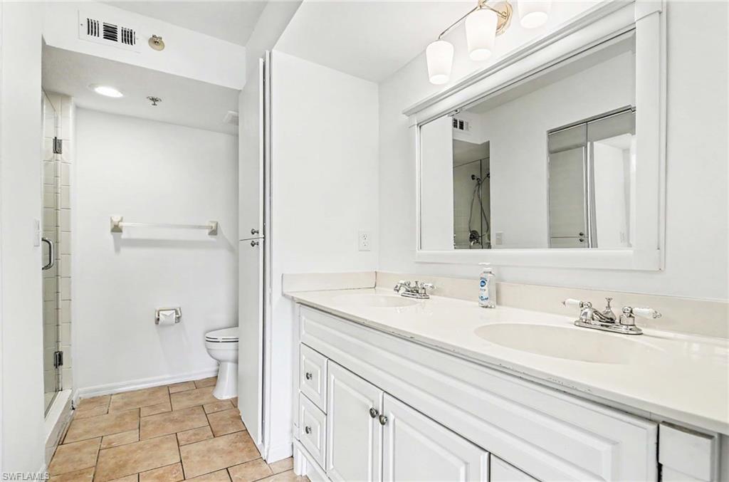 9650 Victoria LN 104 photo 11