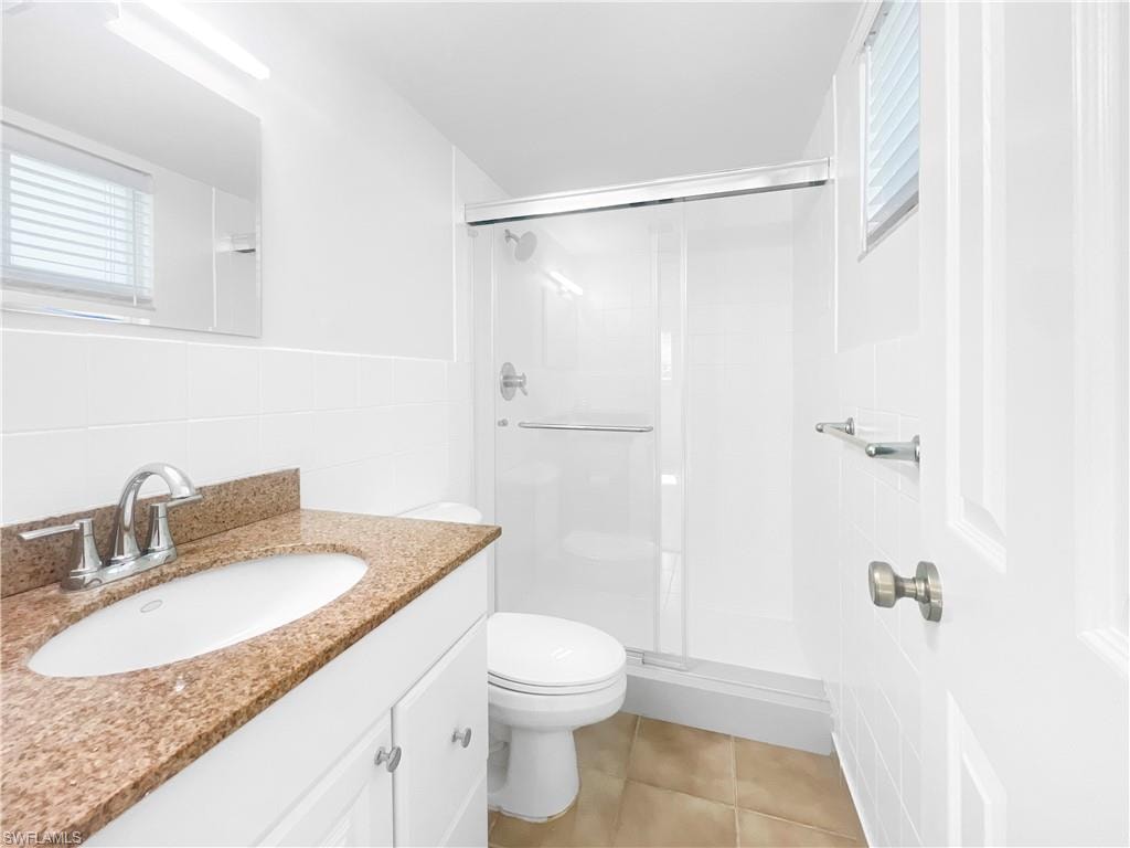 766 Central AVE 113 photo 32