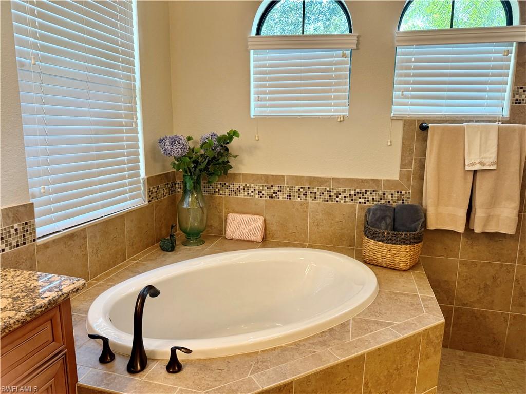 9594 Firenze CIR photo 12