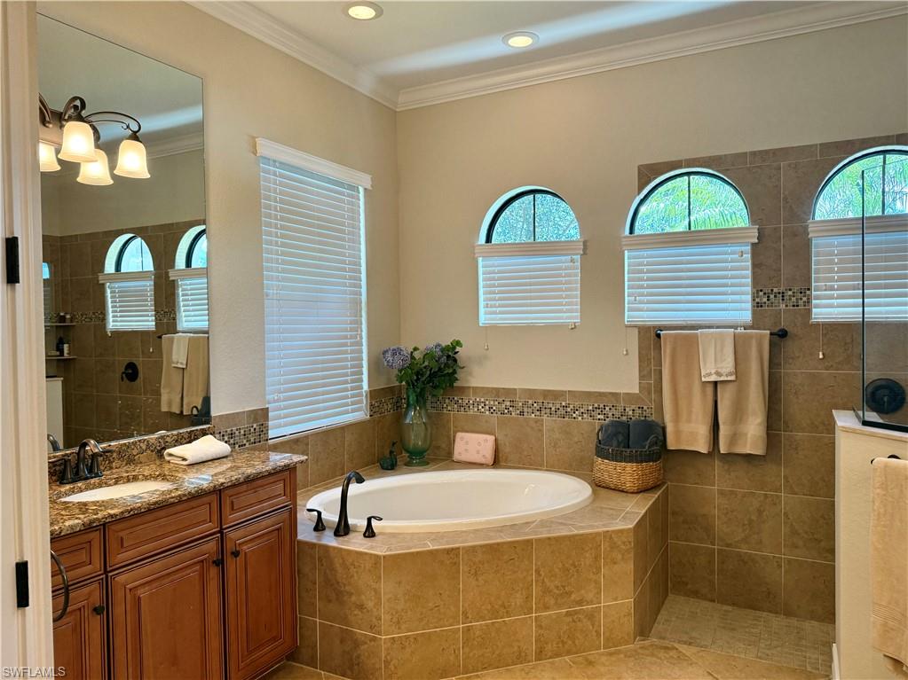 9594 Firenze CIR photo 11