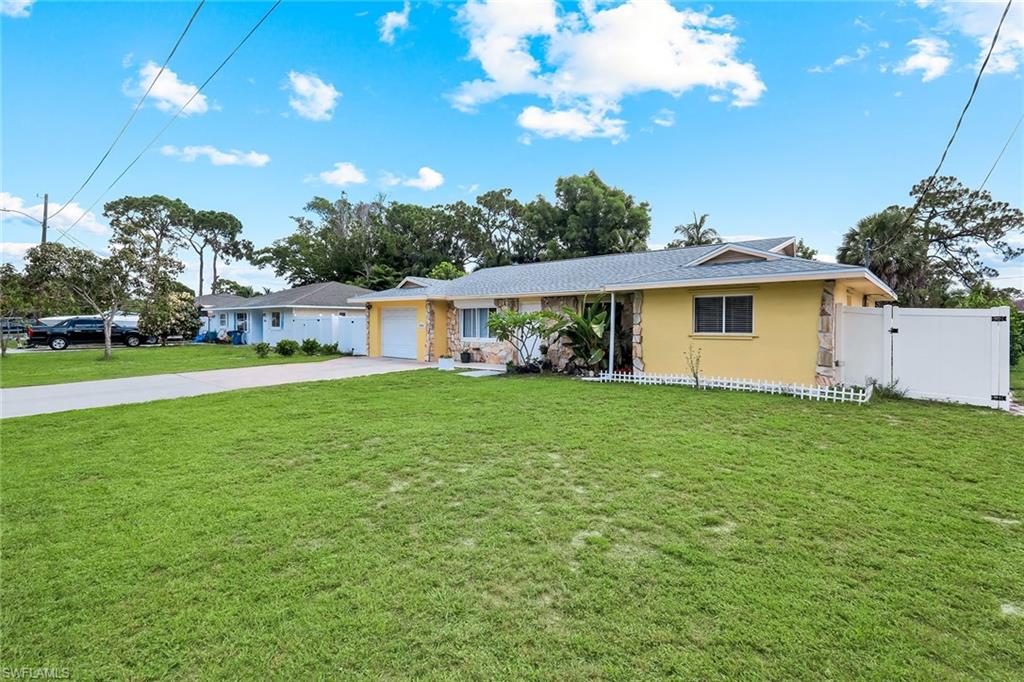 27051 Edgewood ST photo 24