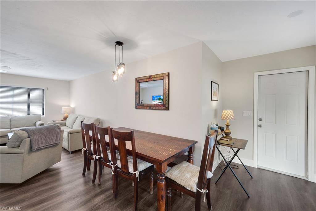 27051 Edgewood ST photo 11
