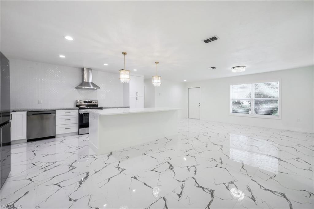 6031 Macbeth LN photo 6