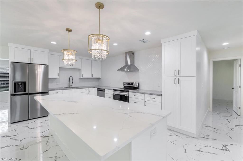 6031 Macbeth LN photo 9