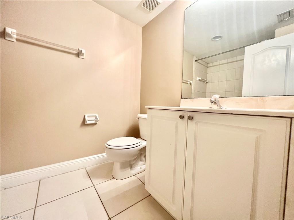 4175 Castilla CIR 203 photo 8