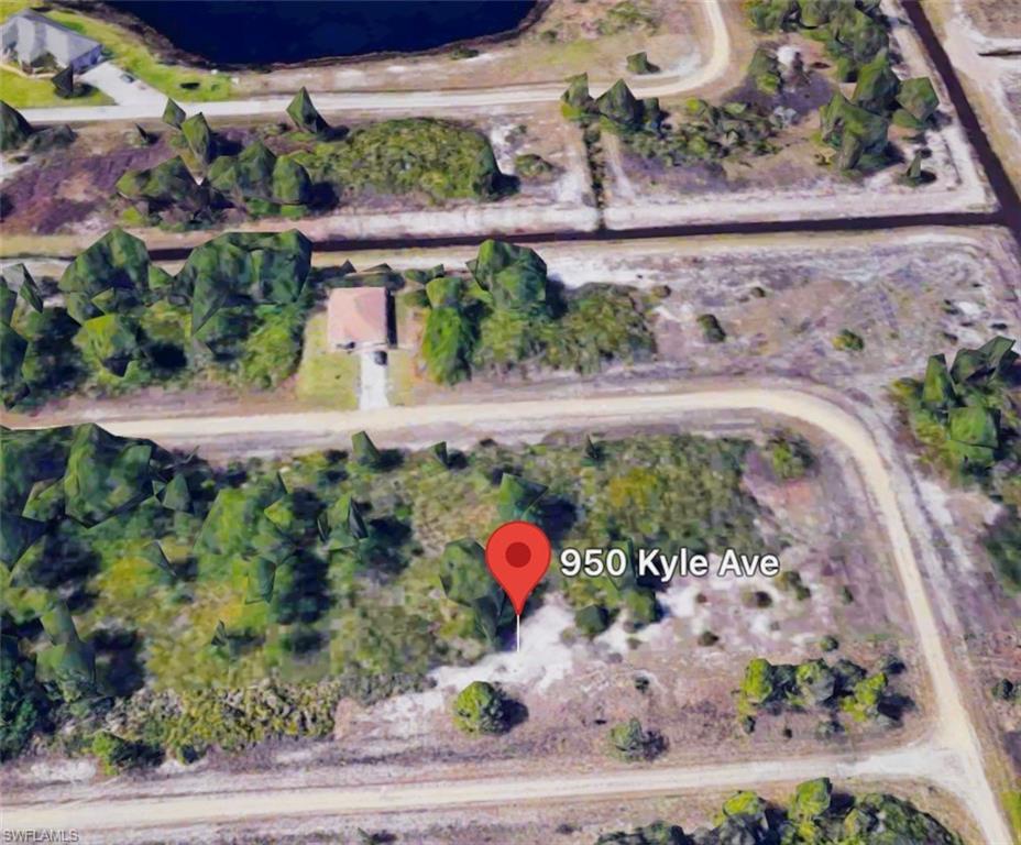 950 Kyle AVE