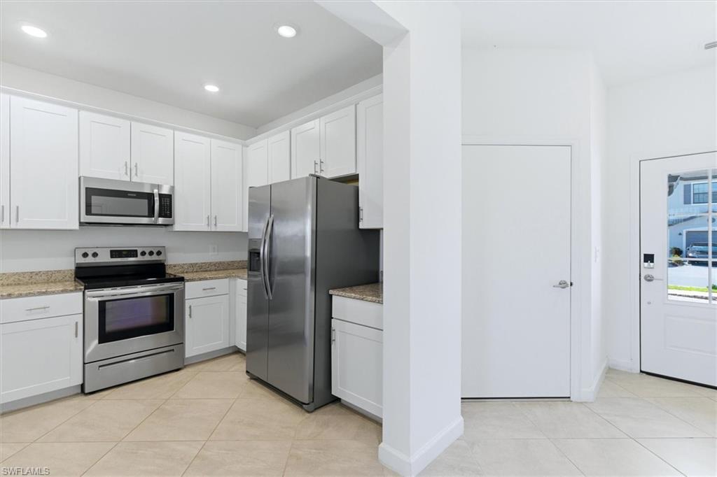 14126 Pine Lodge LN photo 8