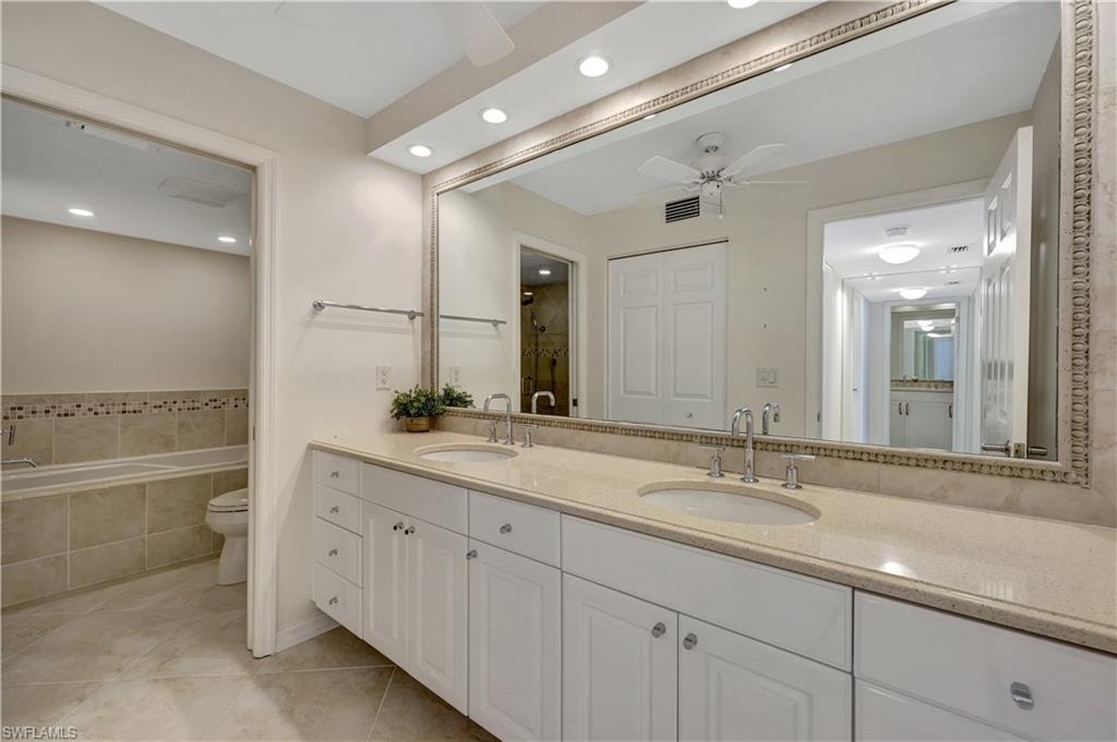 1080 Collier BLVD 305 photo 16