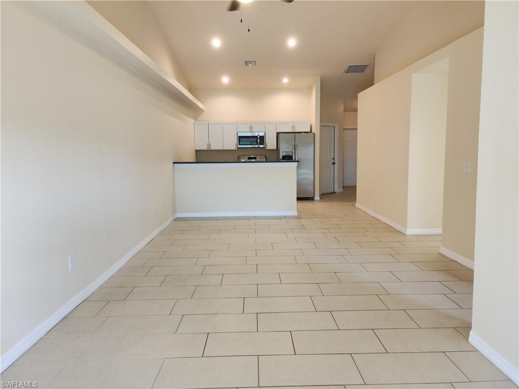 121 SW 16th TER