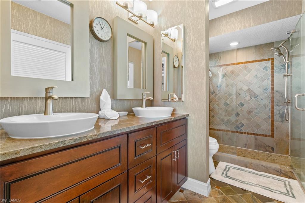 Dual Sinks