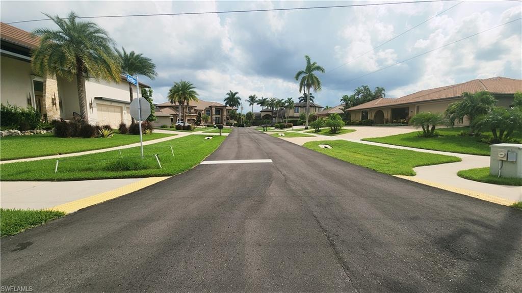 514 Antilles CT photo 27