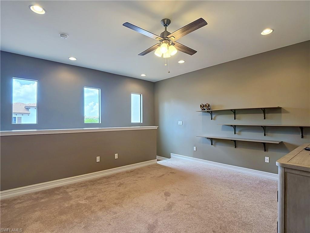 Upstairs Loft/ Bonus Room