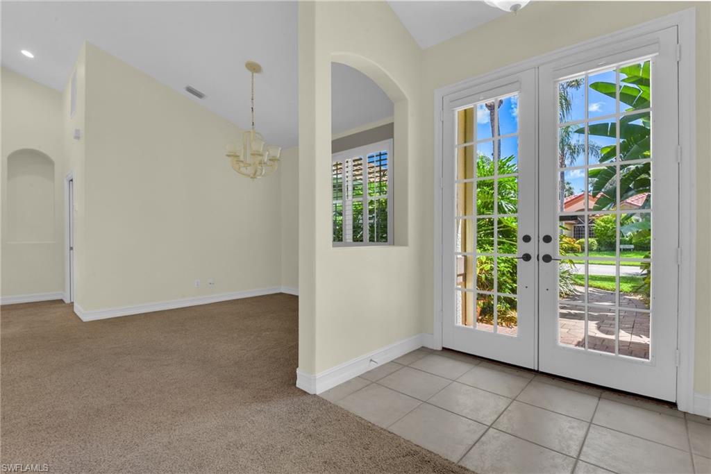 Foyer & Formal Dining Area