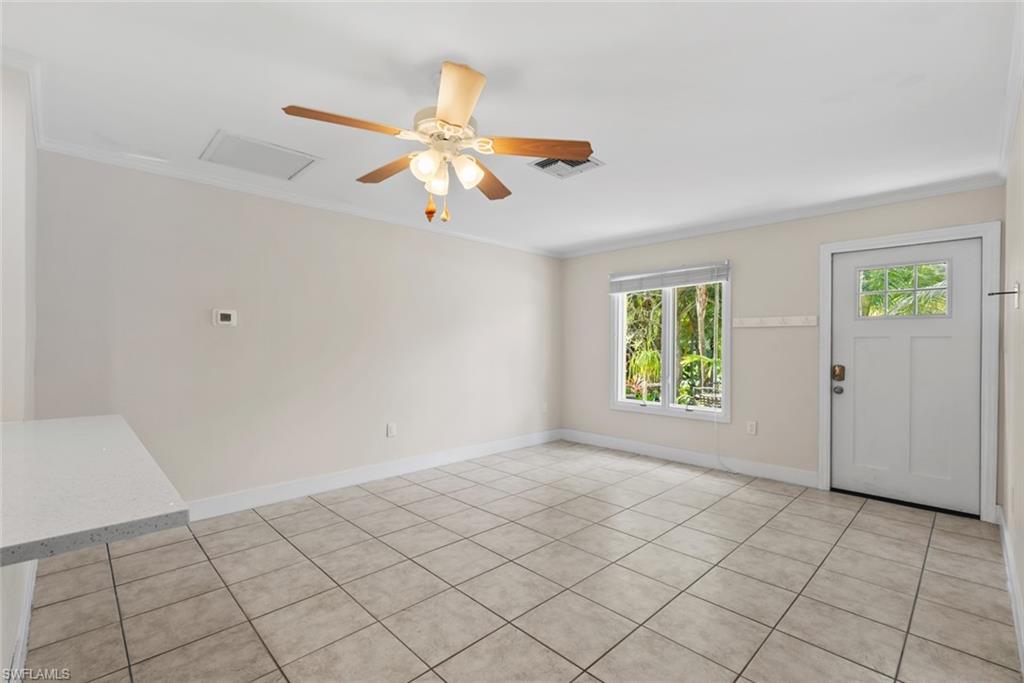 2437 Sunset AVE photo 13