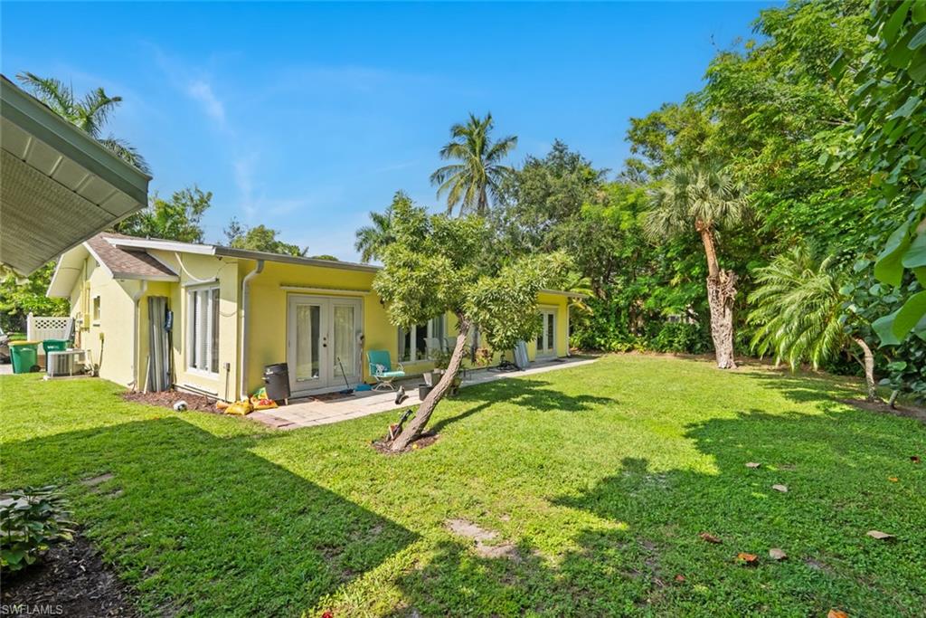 2437 Sunset AVE photo 33