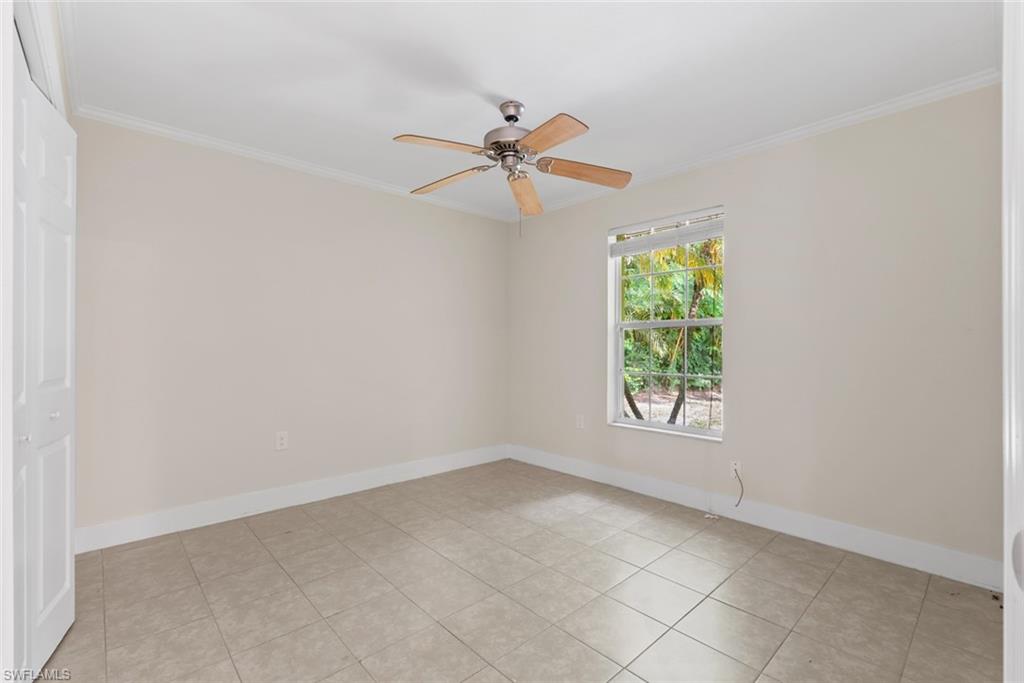 2437 Sunset AVE photo 14