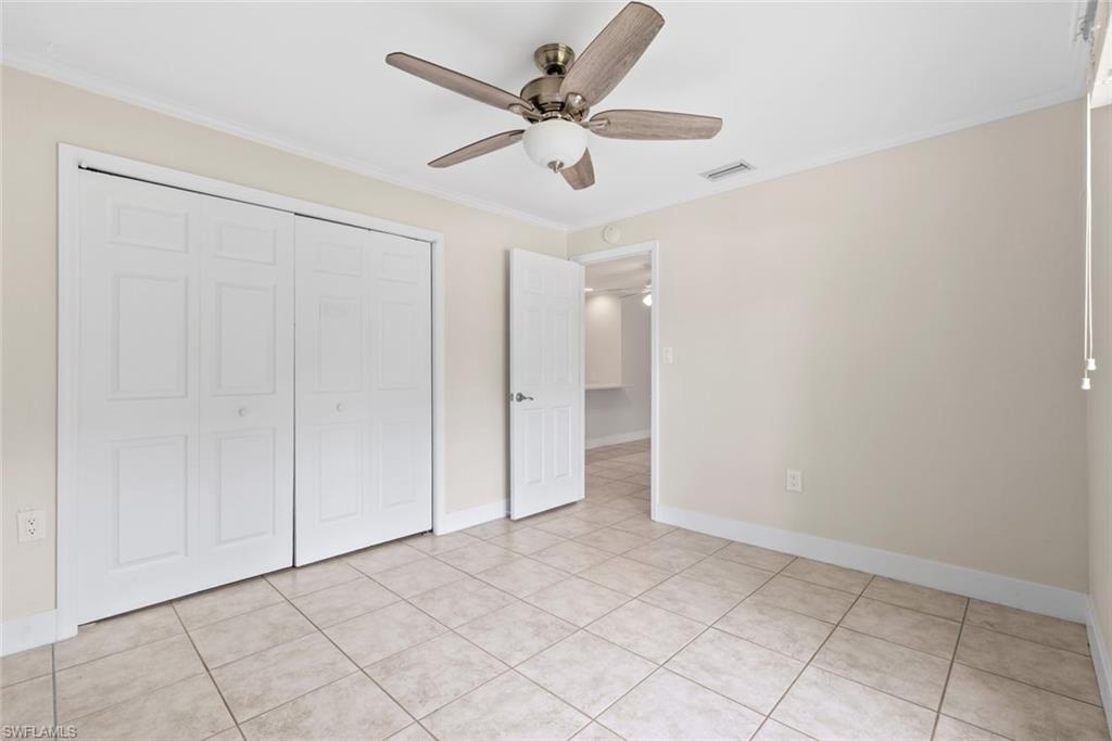 2437 Sunset AVE photo 11