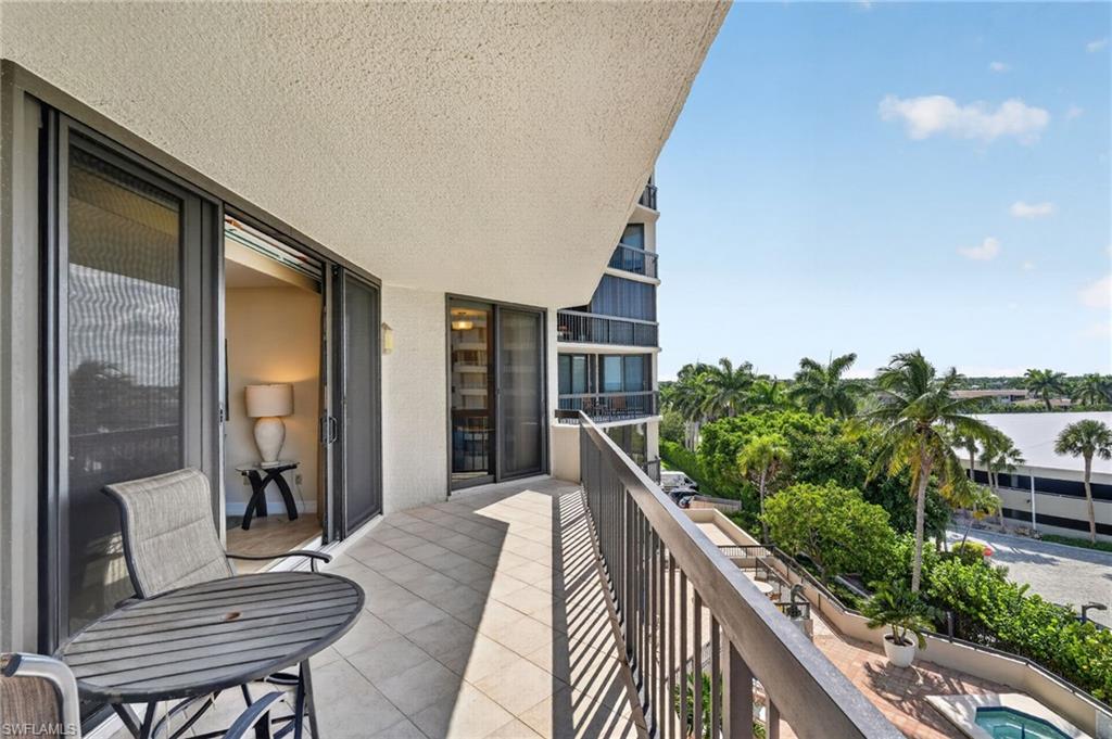220 Collier BLVD 503 photo 32