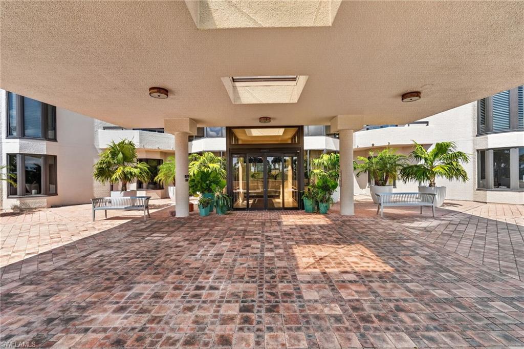 220 Collier BLVD 503 photo 37