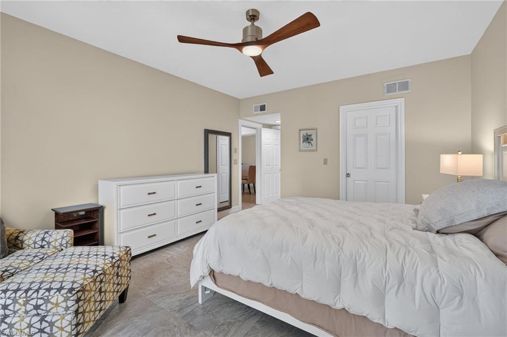 220 Collier BLVD 503 photo 15