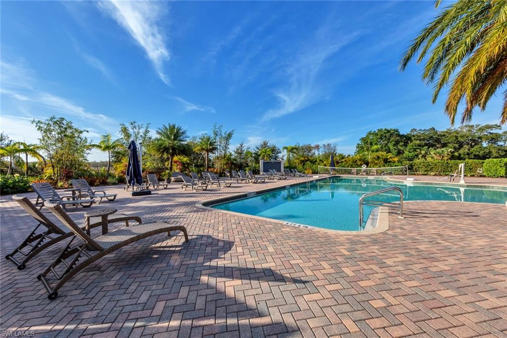 13447 Golden Palms CIR photo 38