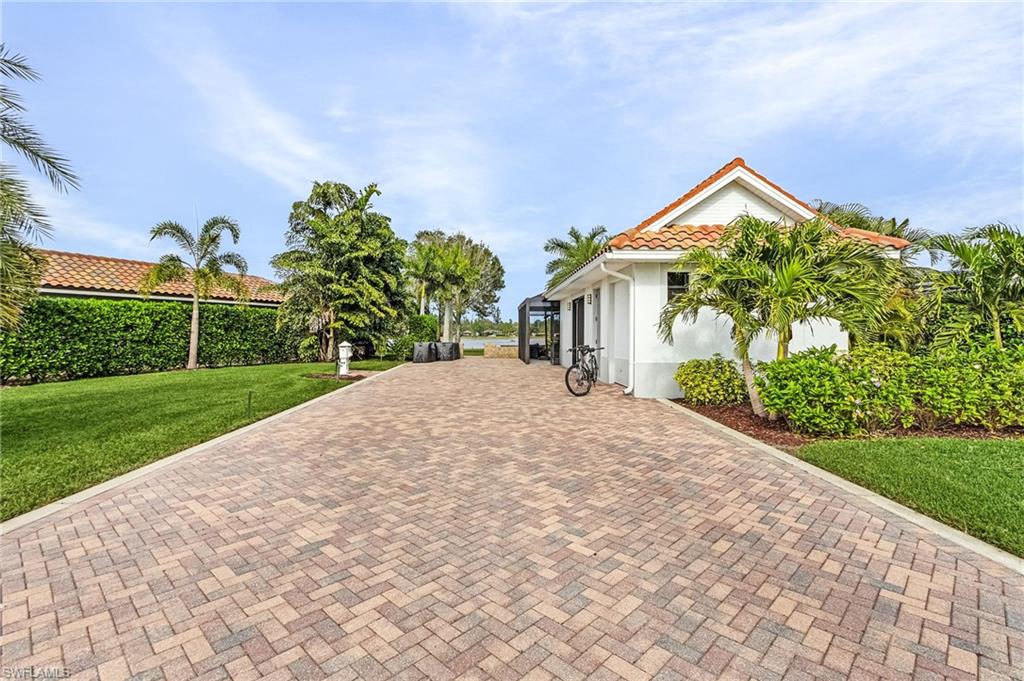 13447 Golden Palms CIR photo 14