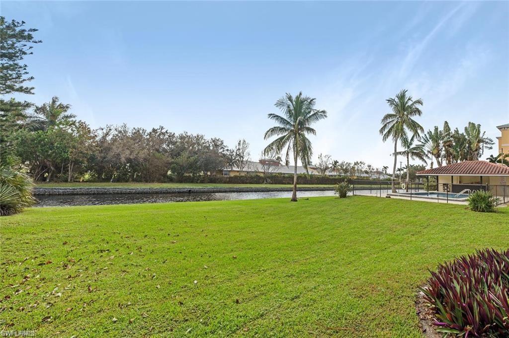 700 Valley Stream DR 202 photo 36