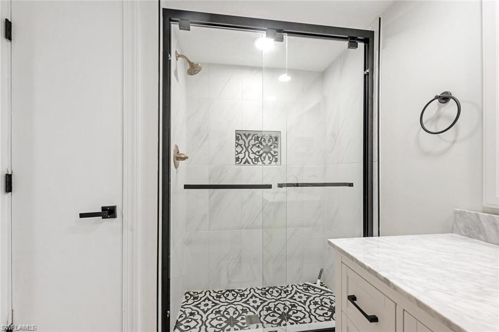 700 Valley Stream DR 202 photo 21