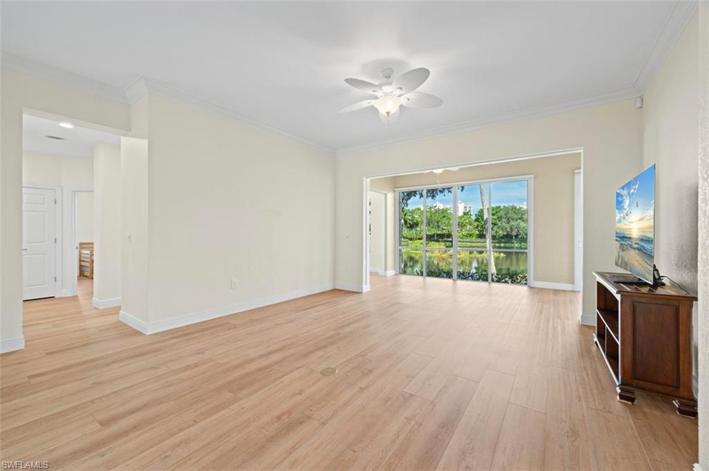 26890 Wyndhurst CT 101 photo 9