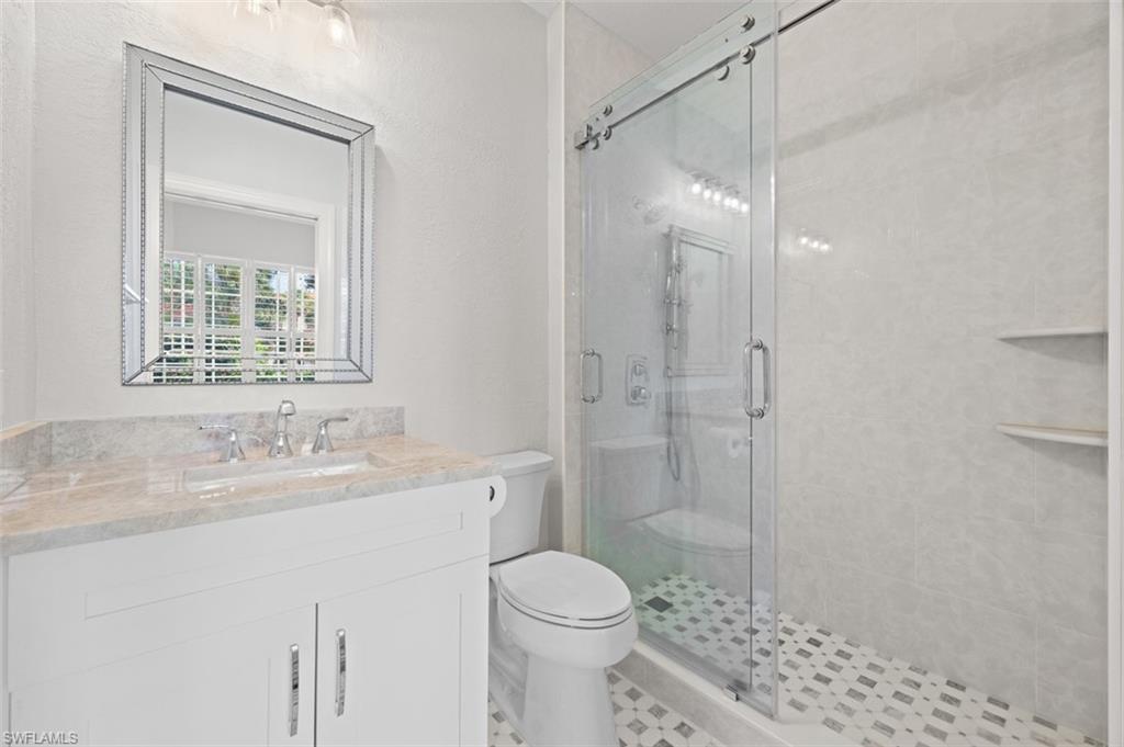 En suite bathroom.
