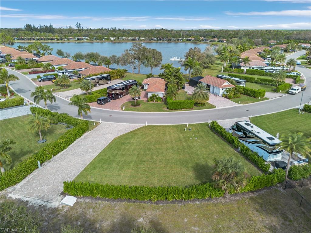 13424 Golden Palms CIR