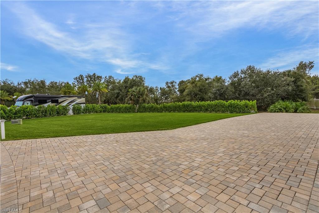 13424 Golden Palms CIR photo 7