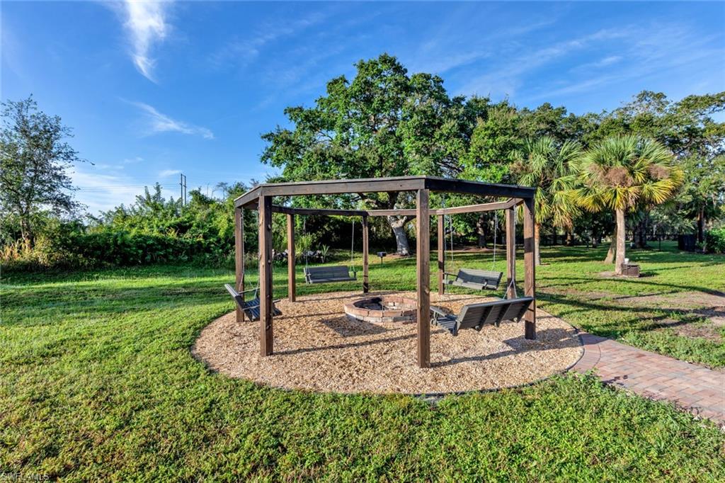 13424 Golden Palms CIR photo 9