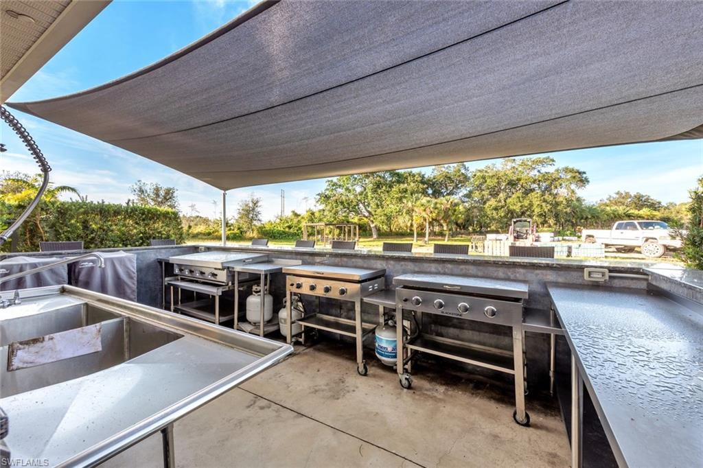 13424 Golden Palms CIR photo 18