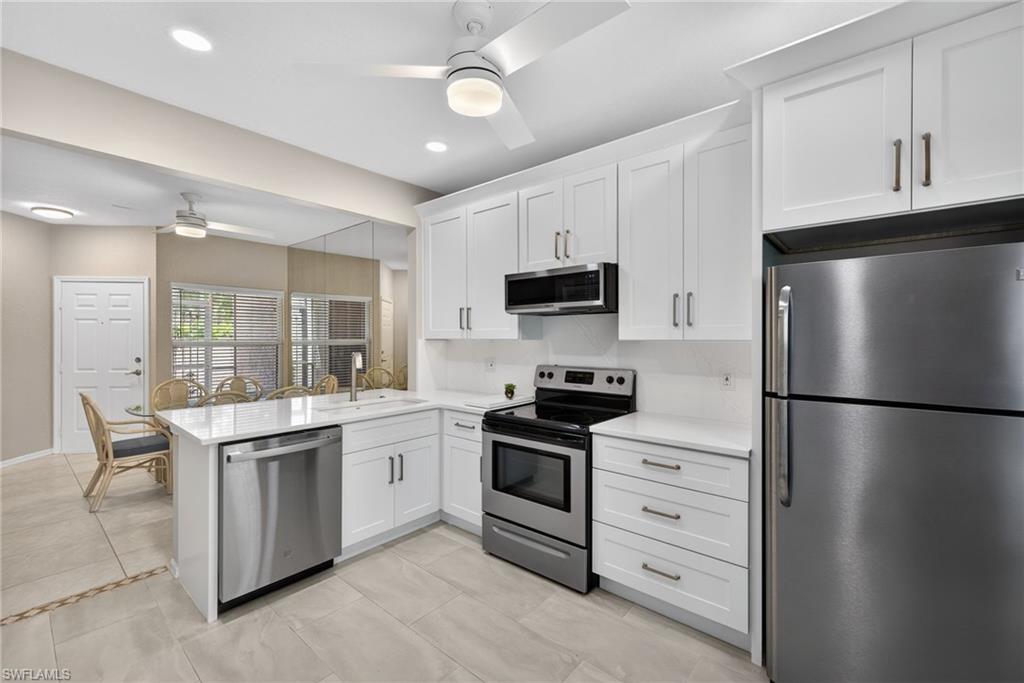 290 Emerald Bay CIR L7 photo 7
