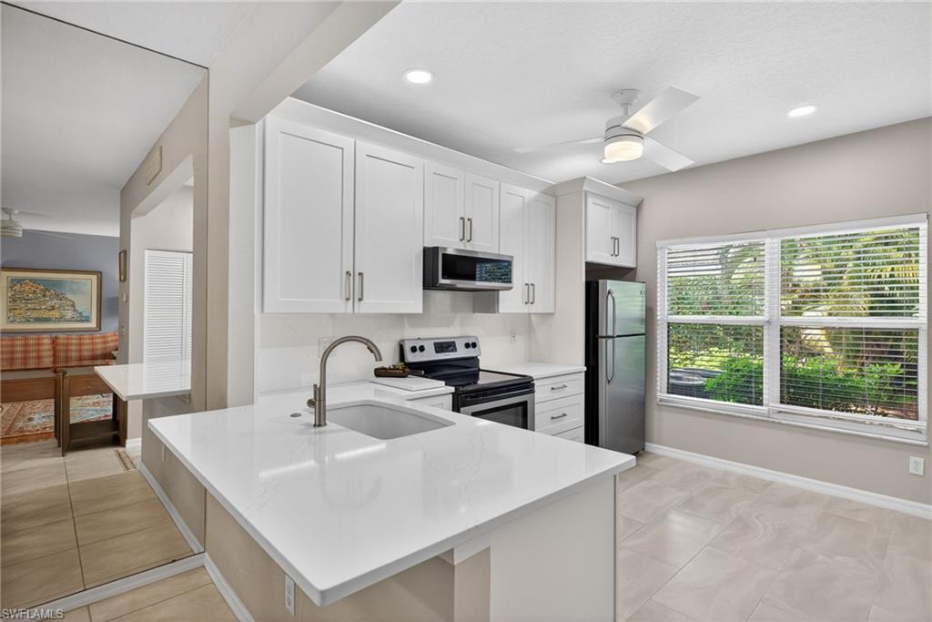 290 Emerald Bay CIR L7