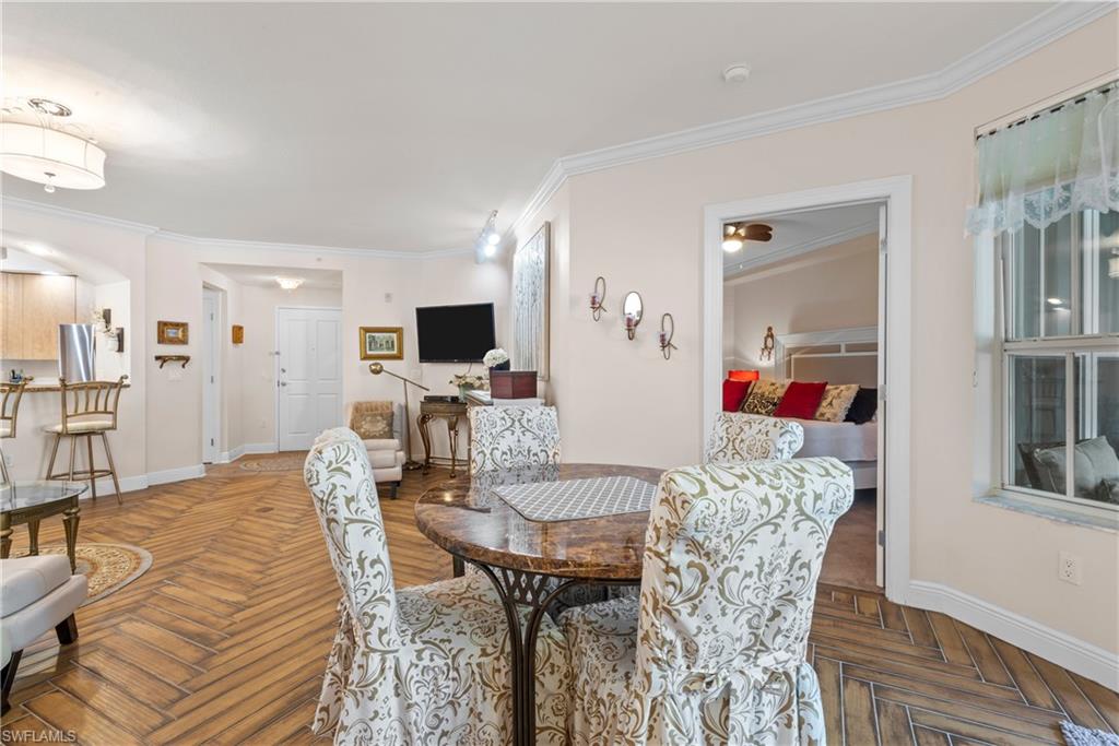 2825 Palm Beach BLVD 213 photo 6