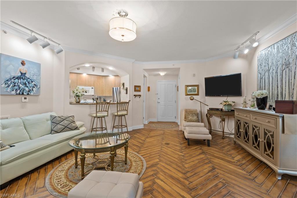 2825 Palm Beach BLVD 213 photo 7