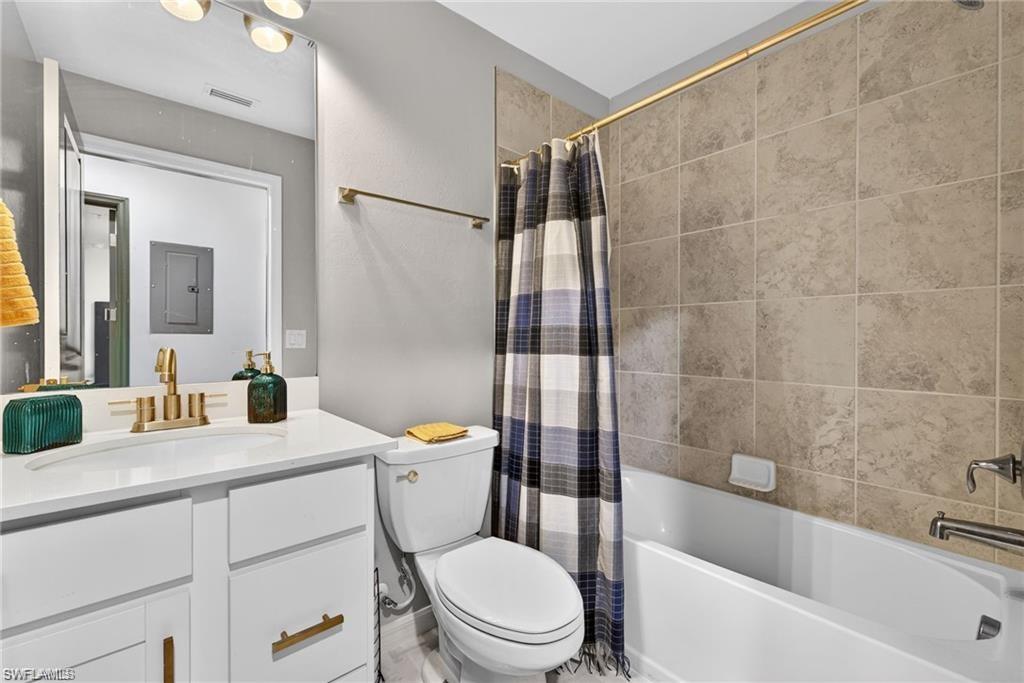 6070 National BLVD 223 photo 9