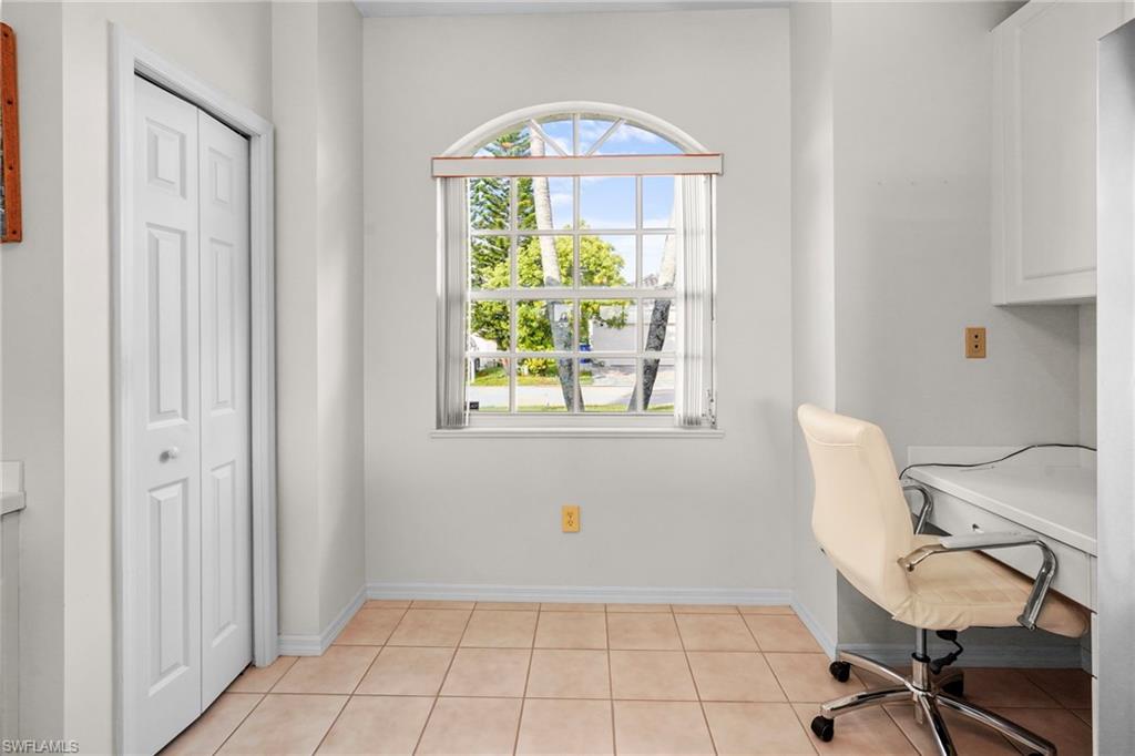 11227 Lakeland CIR photo 10