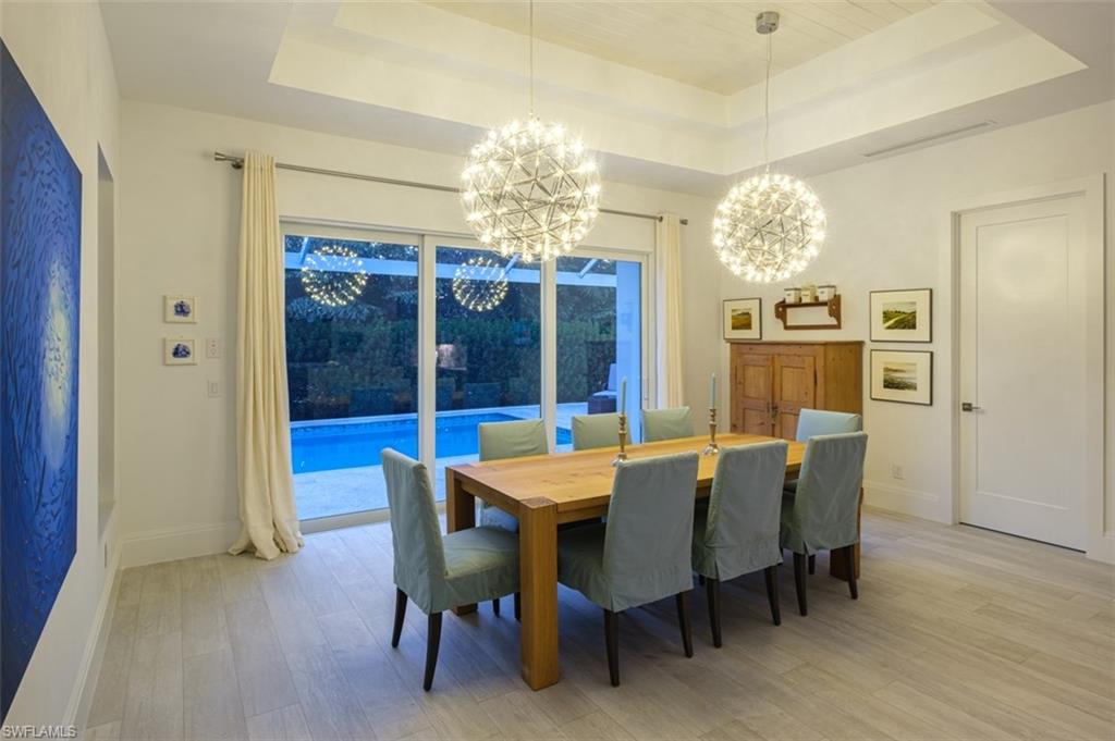 Spacious Dining Area