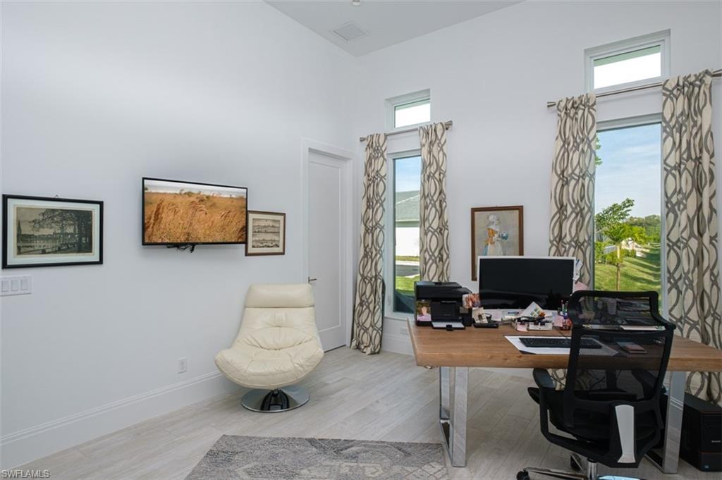 Guest bedroom