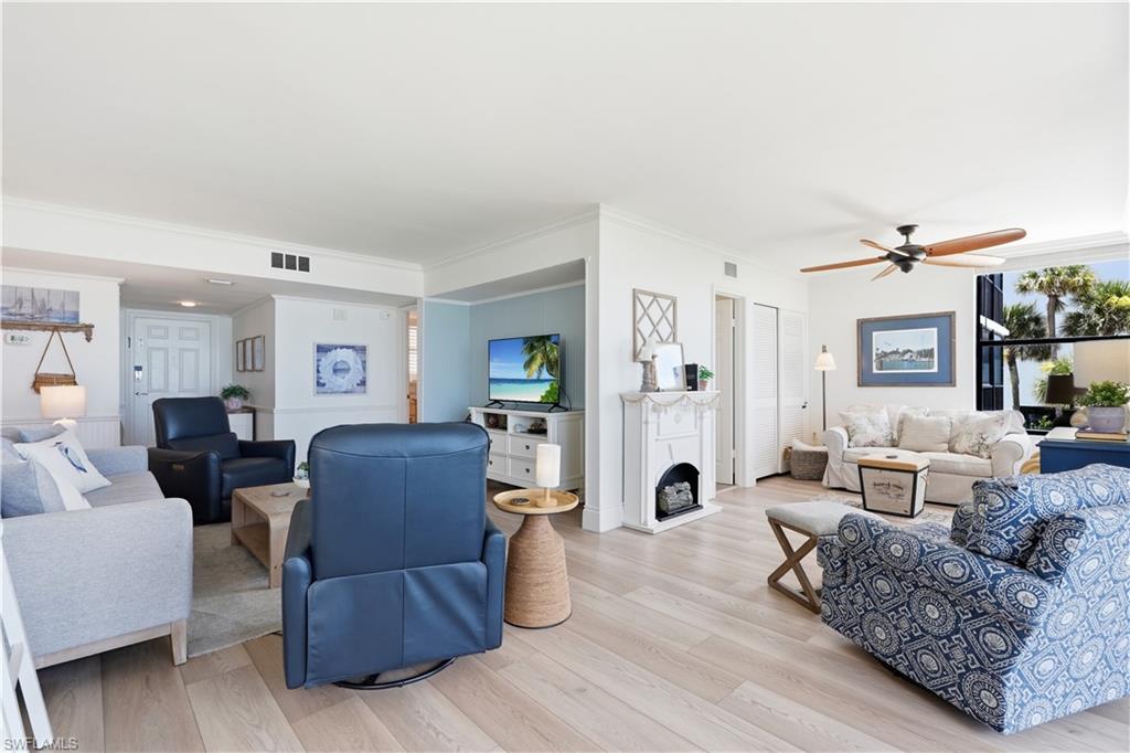 9375 Gulf Shore Dr DR 203 photo 12